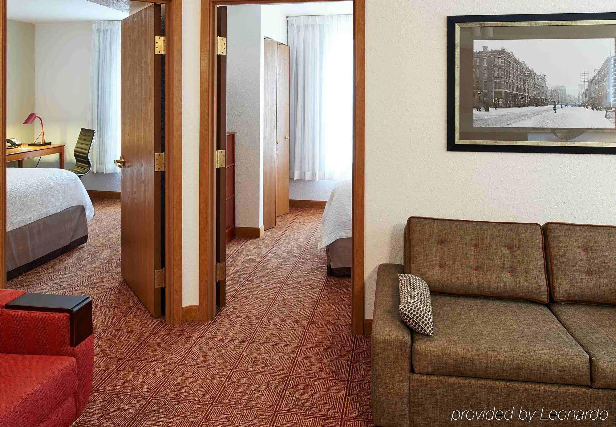 Towneplace Suites By Marriott Minneapolis Downtown/North Loop Extérieur photo