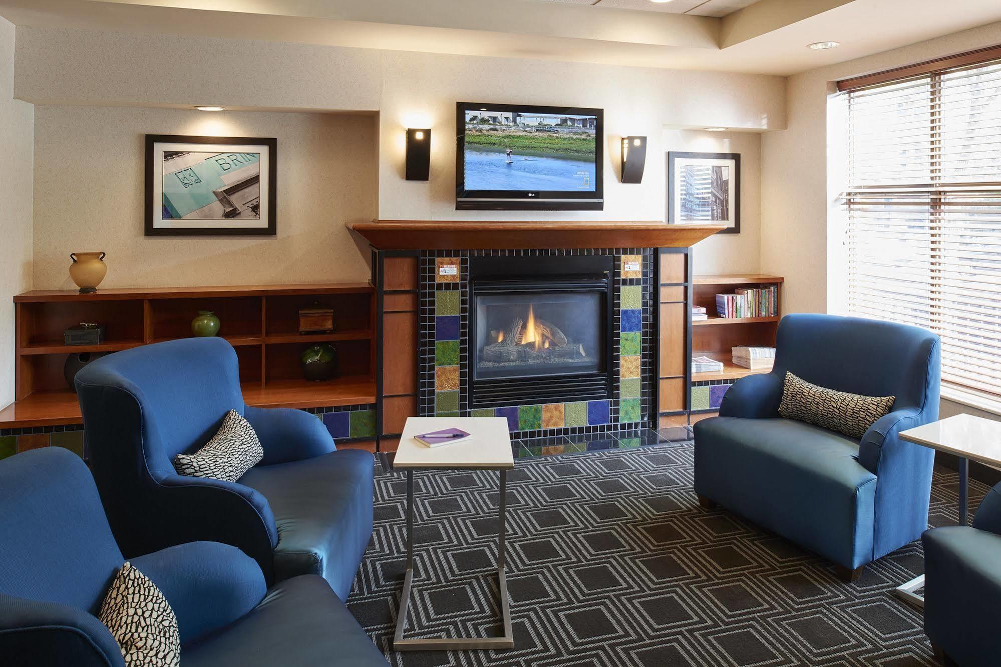 Towneplace Suites By Marriott Minneapolis Downtown/North Loop Extérieur photo